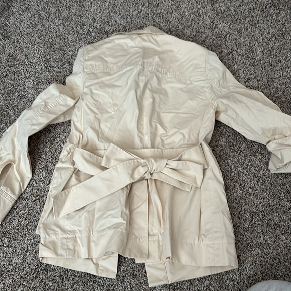 COS belted short trench - Picture 3 of 4
